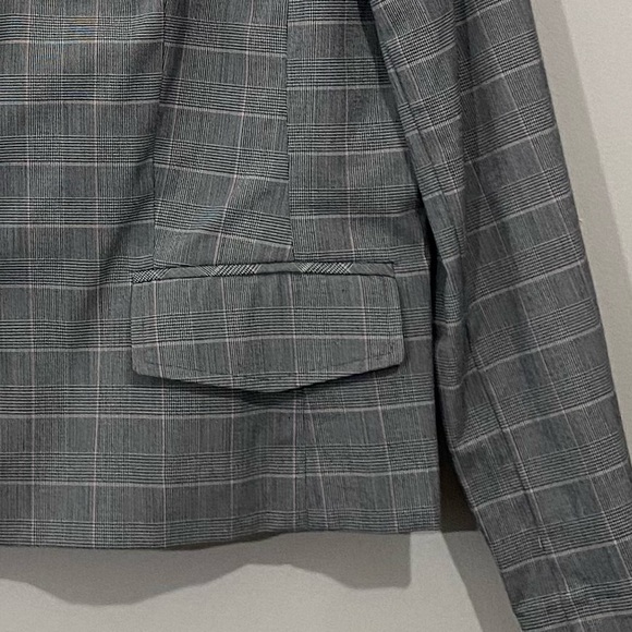 Norton Mcnaughton Notch Lapel Plaid Career Wear Three Button Blazer Size 14 - Picture 7 of 7